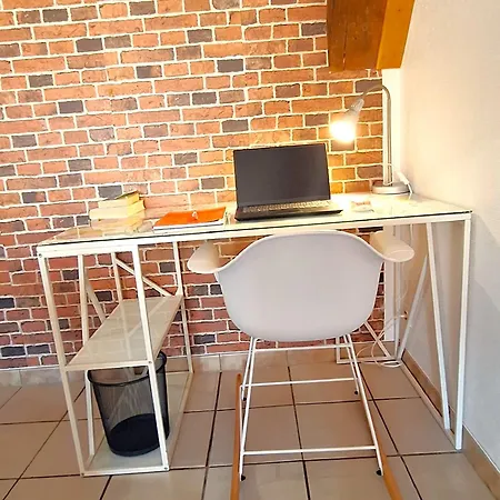 L'appart 6 - Confortable, Proche Gare Et Centre Ville, Parking Gratuit * Chalons-en-Champagne